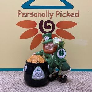 Blue Sky Clayworks FINNIGAN O’FIG DANCING A WEE JIG Tealight Holder